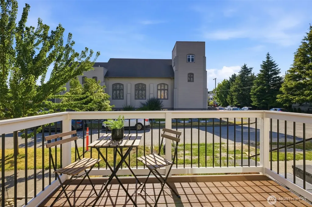 5902 42nd Avenue SW Seattle WA 98136