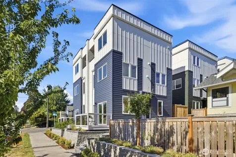 5902 42nd Avenue SW Seattle WA 98136