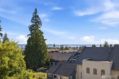 5902 42nd Avenue SW Seattle WA 98136