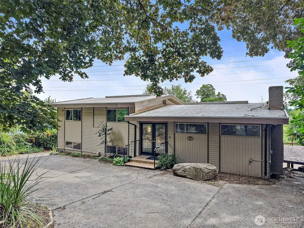 9656 Beacon Avenue S Seattle WA 98118