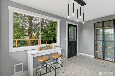 9656 Beacon Avenue S Seattle WA 98118