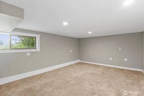 9656 Beacon Avenue S Seattle WA 98118