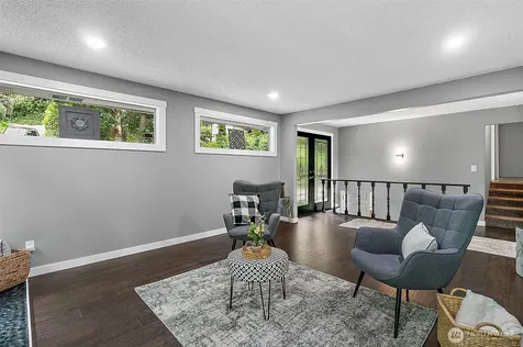 9656 Beacon Avenue S Seattle WA 98118