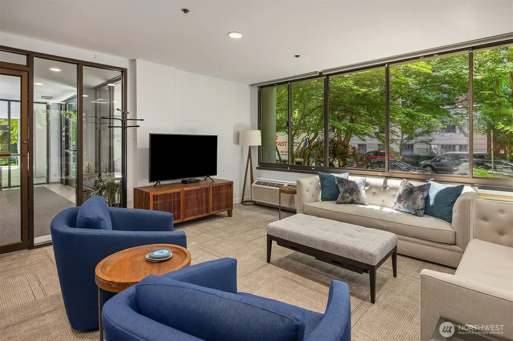 1120 Spring Street Seattle WA 98104