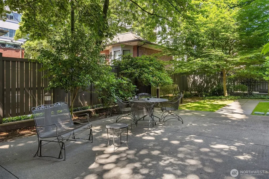 1120 Spring Street Seattle WA 98104
