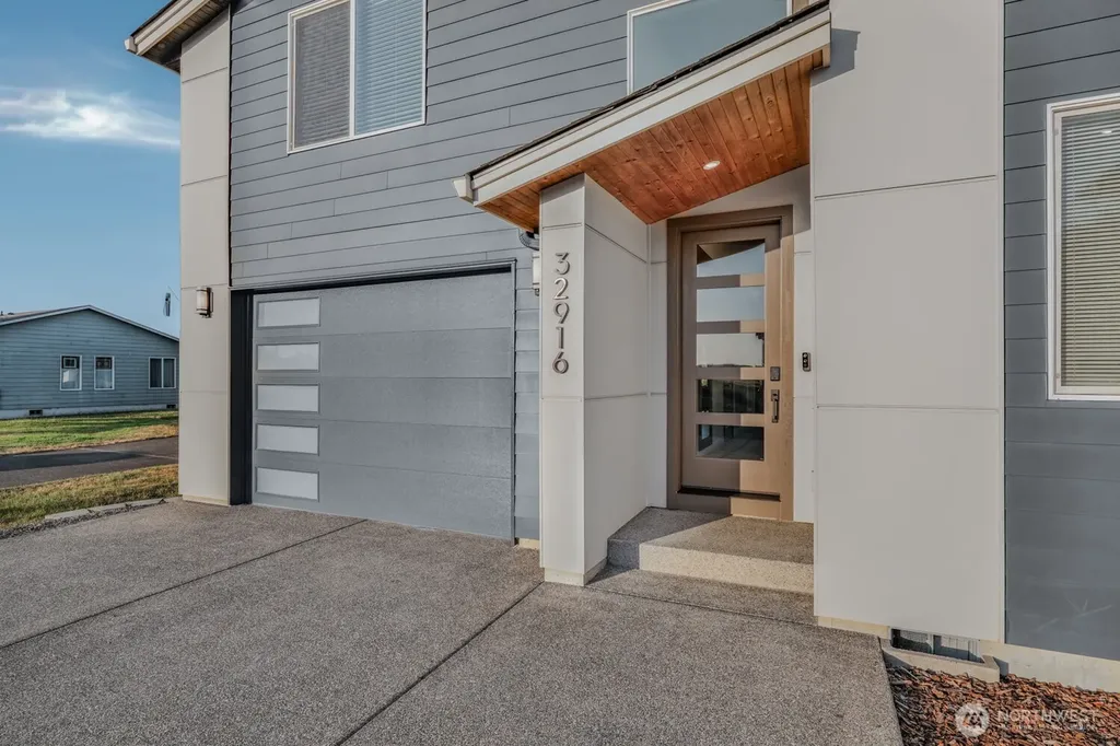 32916 G Street Ocean Park WA 98640