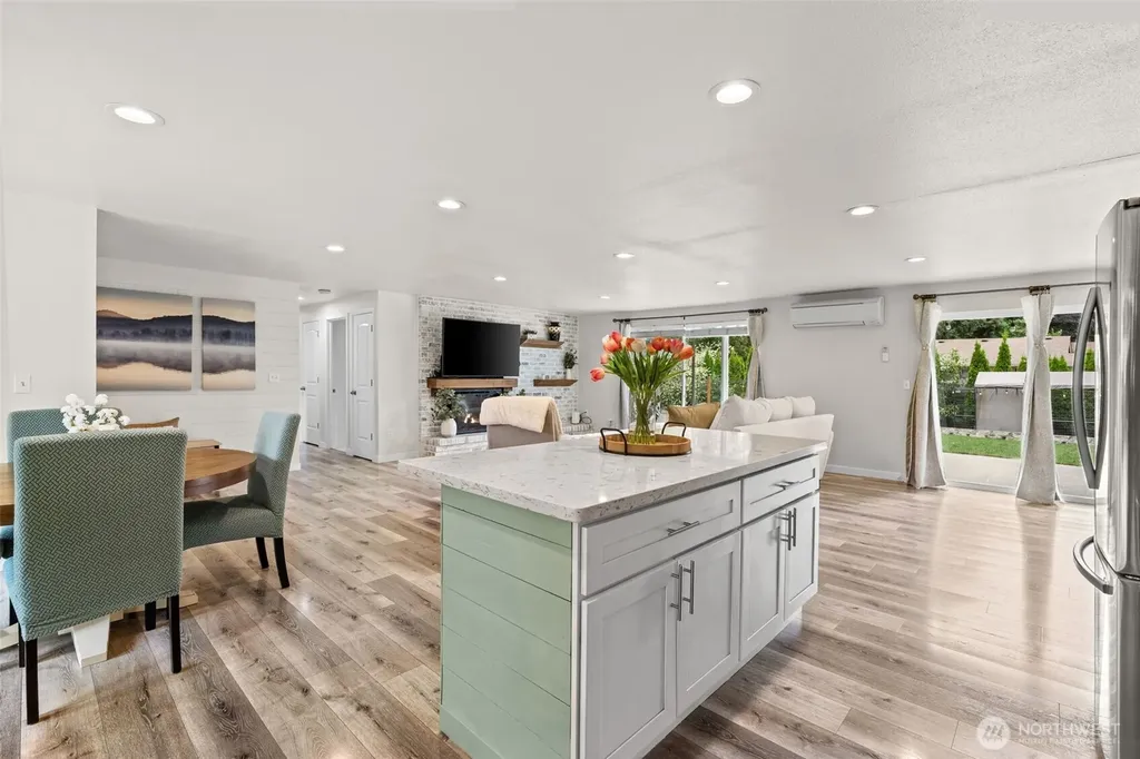 6006 16th Avenue SE Lacey WA 98503