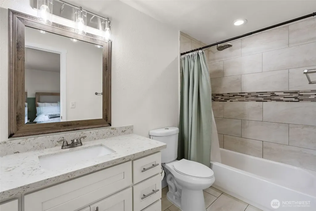 6006 16th Avenue SE Lacey WA 98503