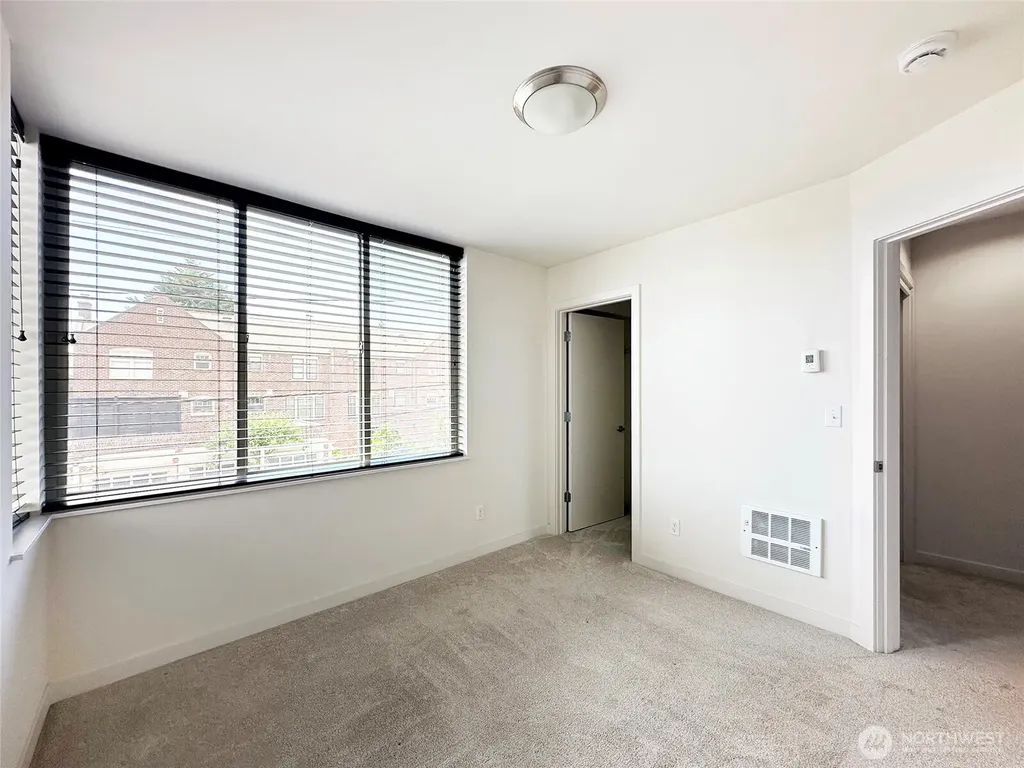 4812 Linden Avenue N Seattle WA 98103