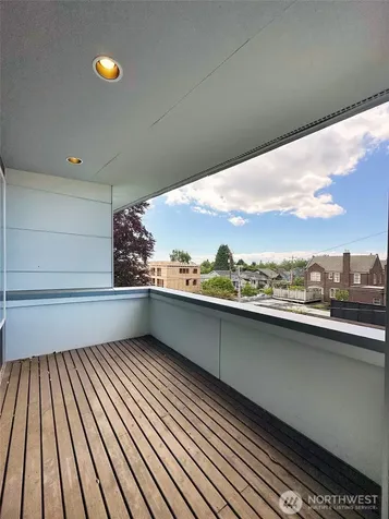 4812 Linden Avenue N Seattle WA 98103