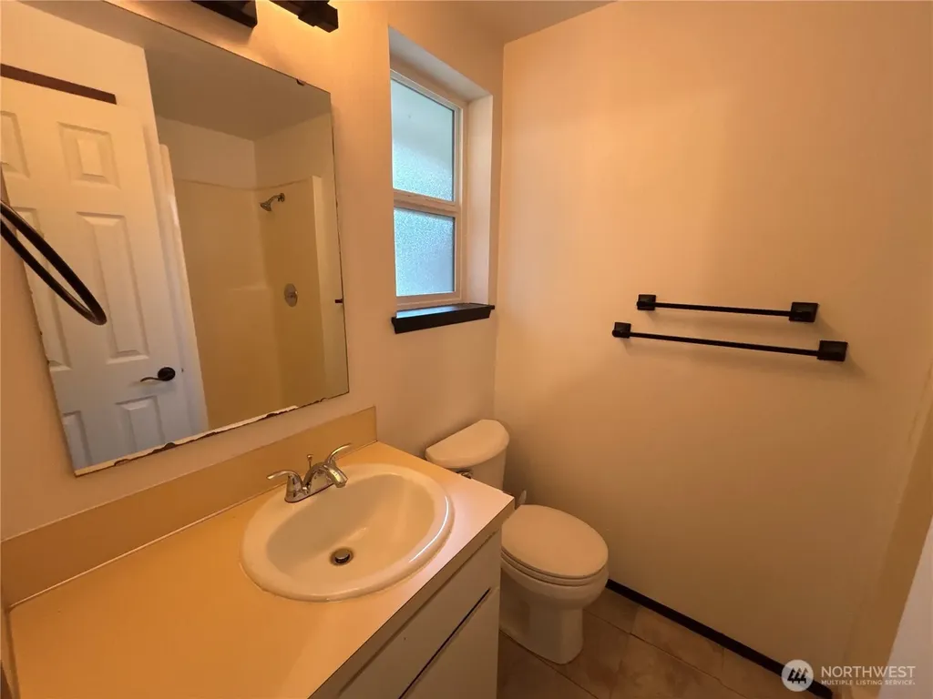 6779 Cortez Place NW Bremerton WA 98311
