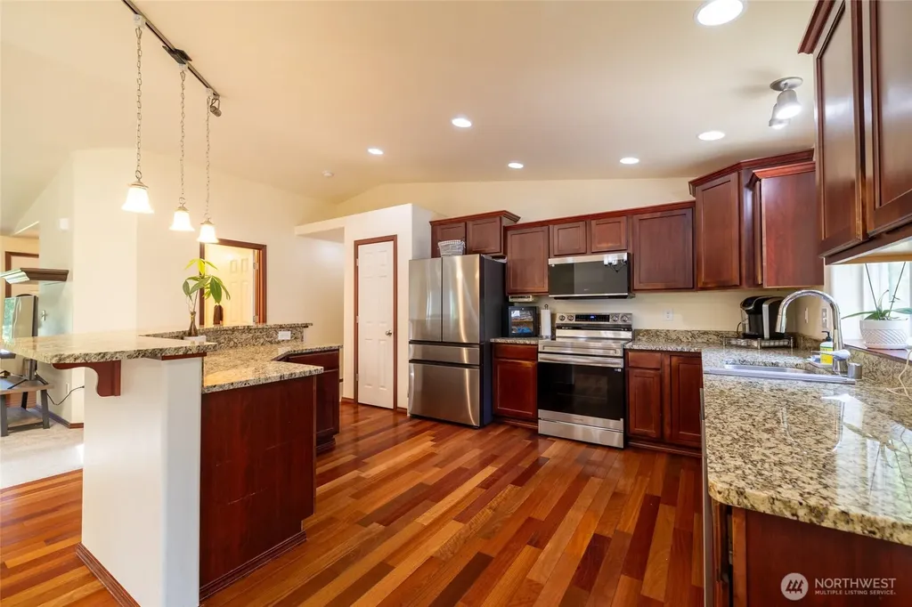 107 Skyview Drive Mossyrock WA 98564