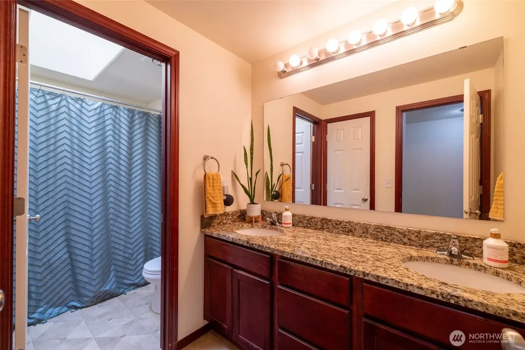 107 Skyview Drive Mossyrock WA 98564