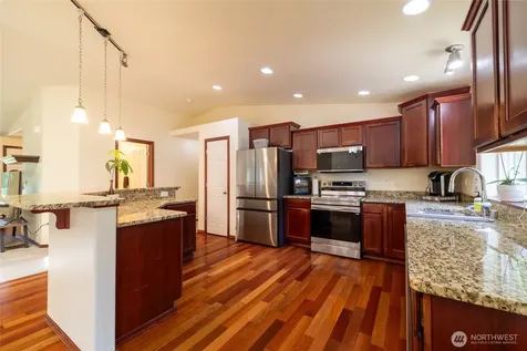 107 Skyview Drive Mossyrock WA 98564