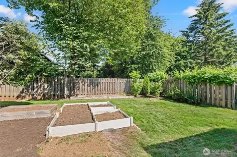 4303 NE 24th Street Renton WA 98059