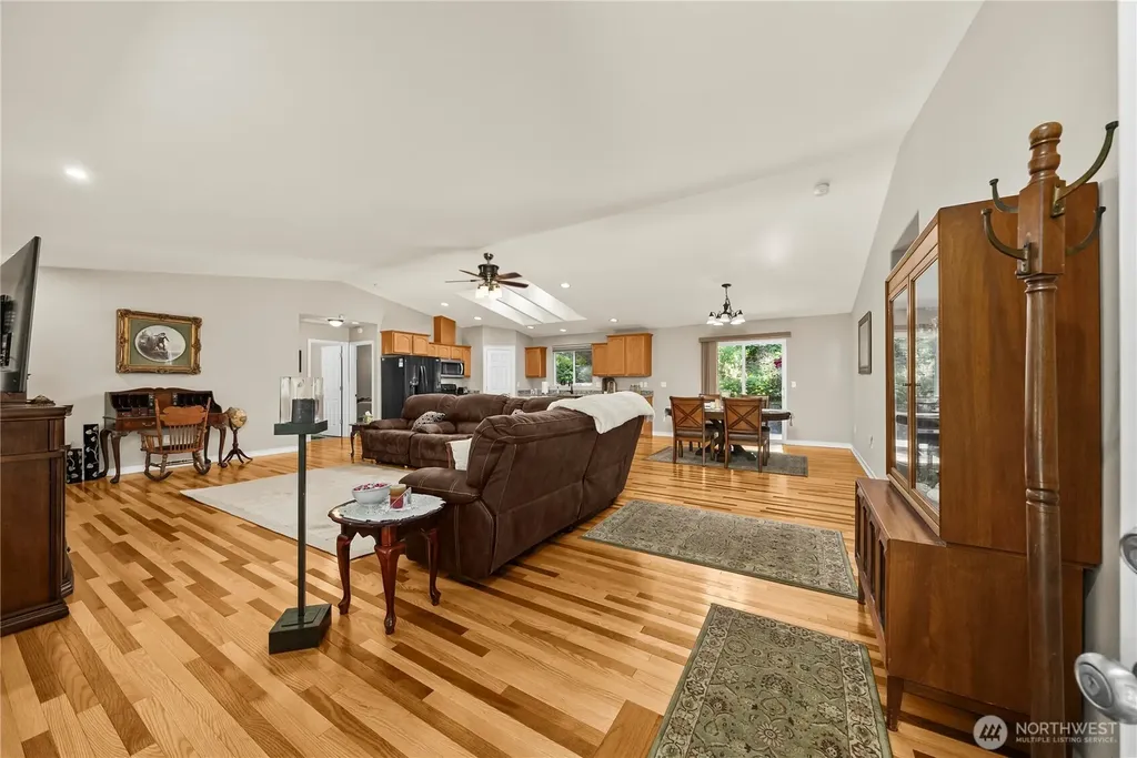 17118 S Vaughn Road NW Vaughn WA 98394