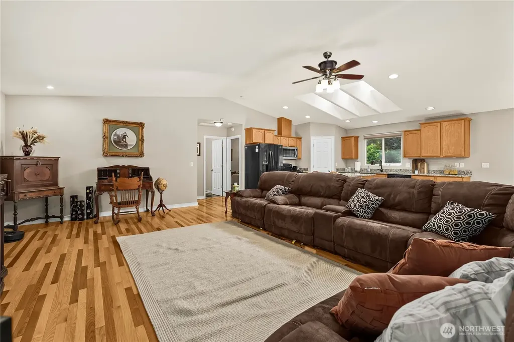17118 S Vaughn Road NW Vaughn WA 98394