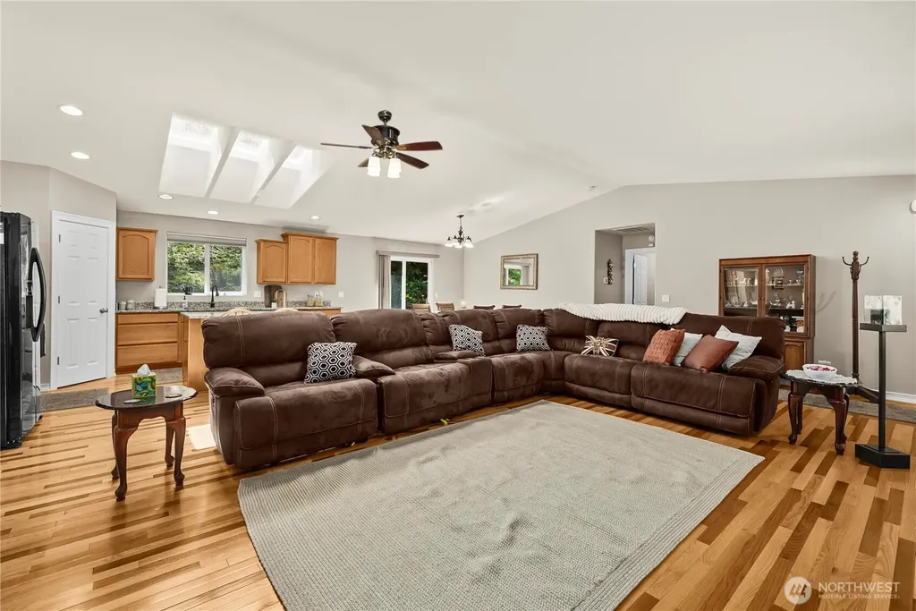 17118 S Vaughn Road NW Vaughn WA 98394