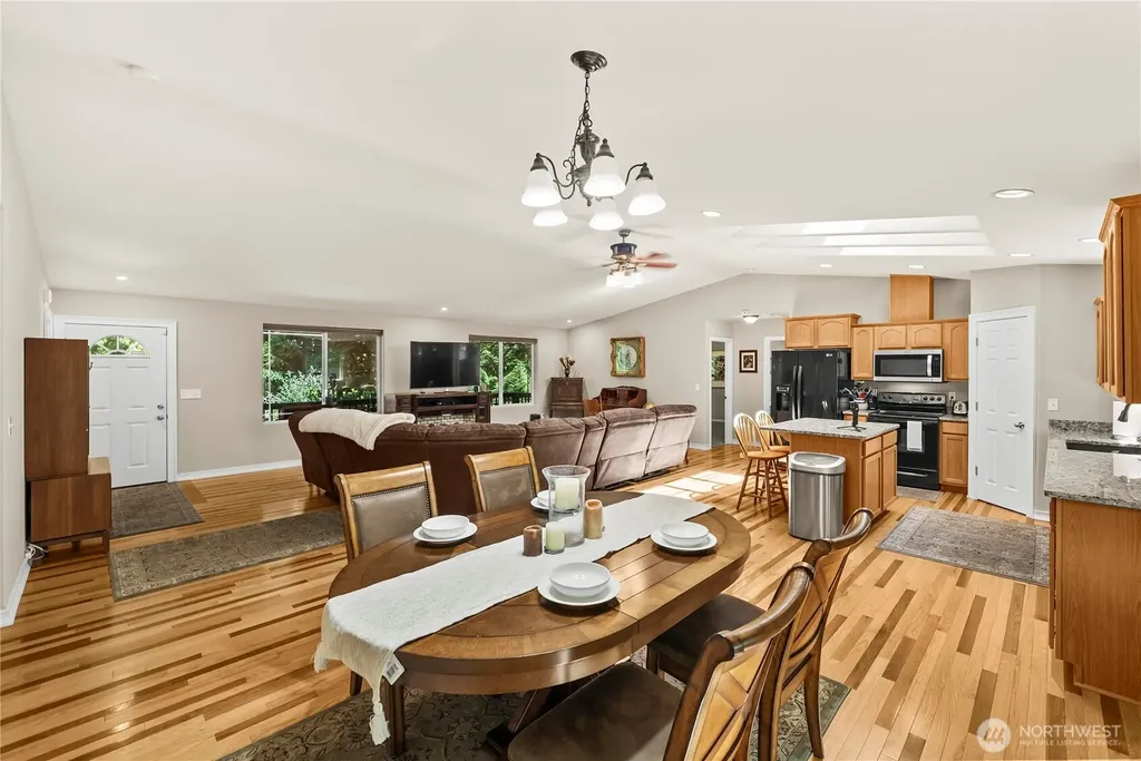 17118 S Vaughn Road NW Vaughn WA 98394