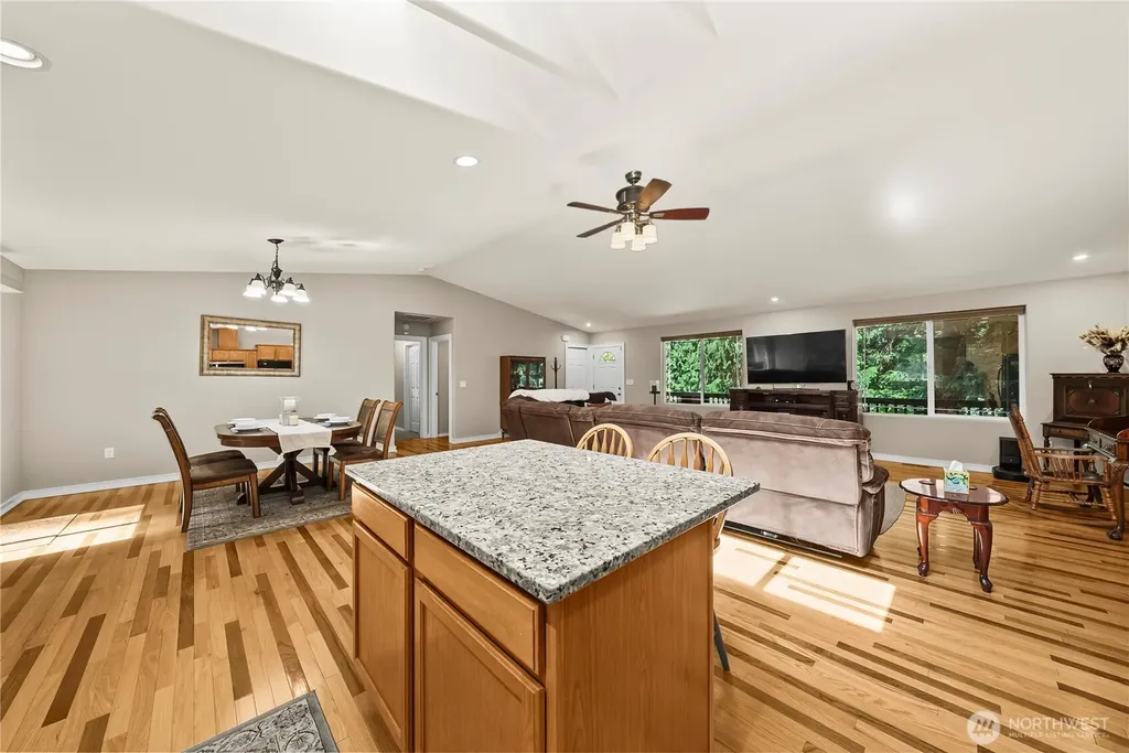 17118 S Vaughn Road NW Vaughn WA 98394
