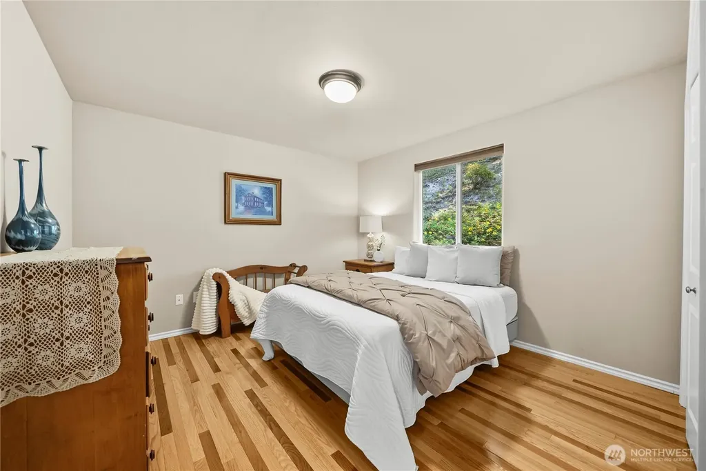 17118 S Vaughn Road NW Vaughn WA 98394