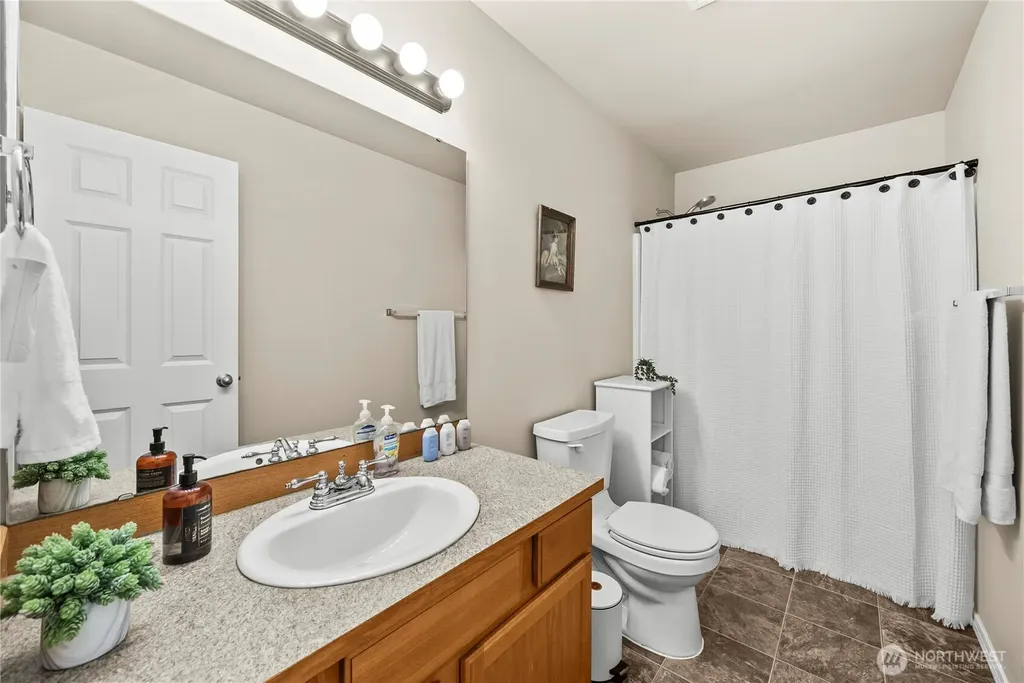 17118 S Vaughn Road NW Vaughn WA 98394
