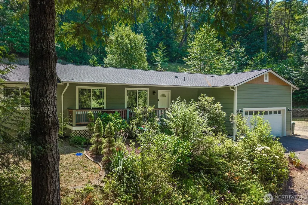 17118 S Vaughn Road NW Vaughn WA 98394