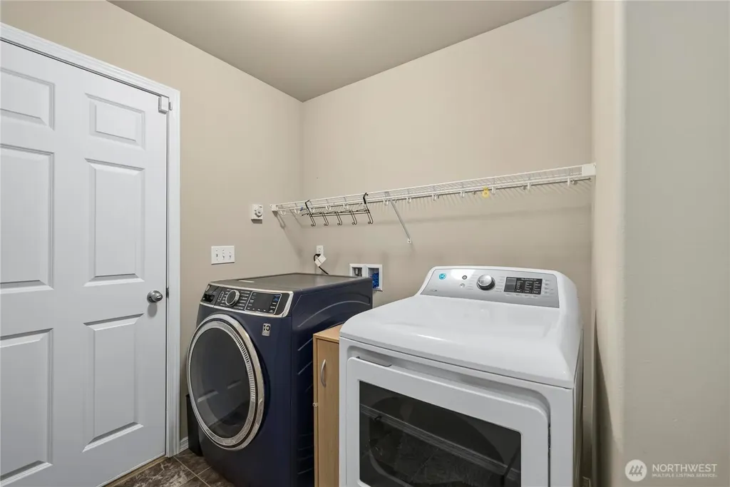 17118 S Vaughn Road NW Vaughn WA 98394