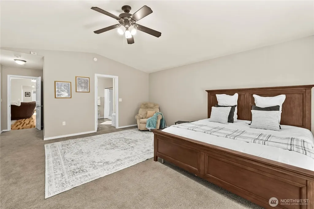 17118 S Vaughn Road NW Vaughn WA 98394