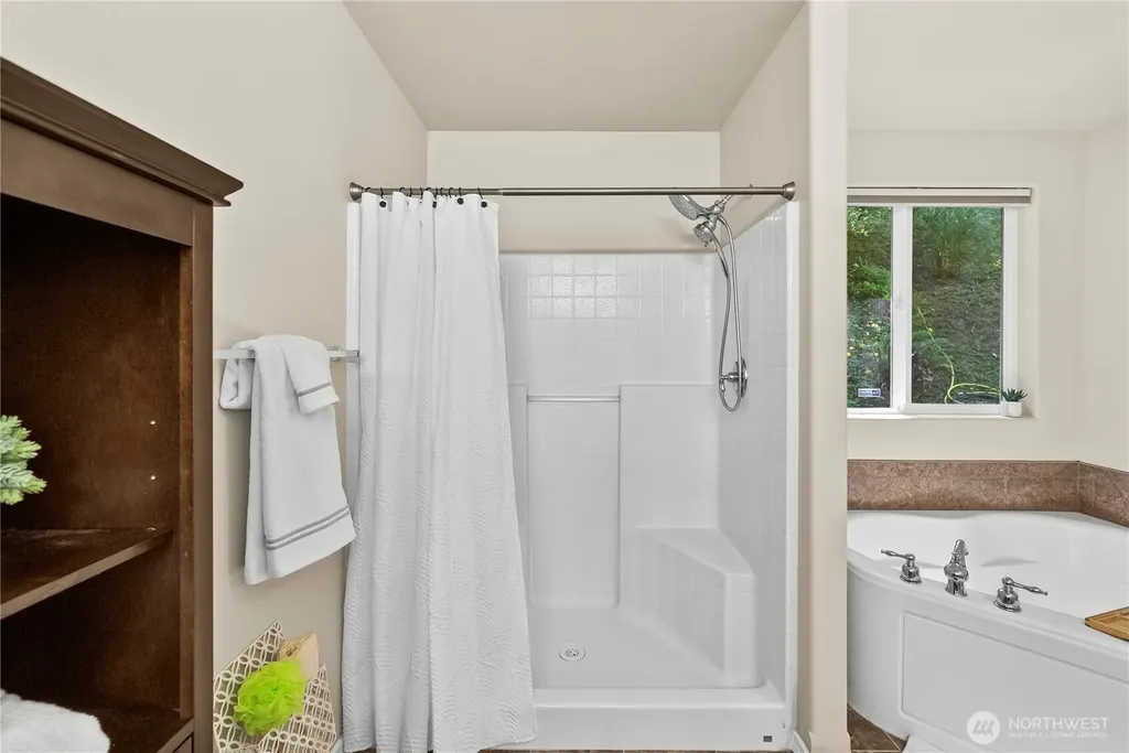 17118 S Vaughn Road NW Vaughn WA 98394
