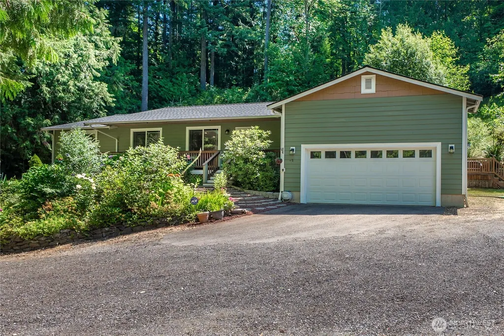 17118 S Vaughn Road NW Vaughn WA 98394