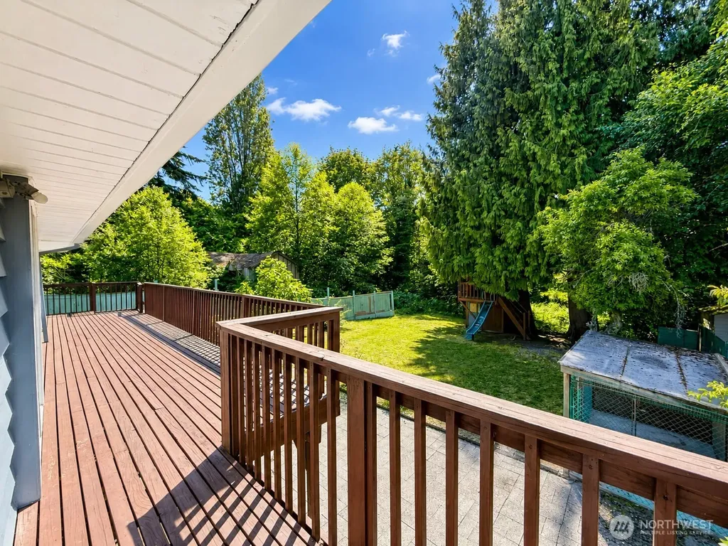 11253 12th Avenue S Seattle WA 98168