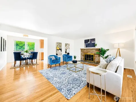 11253 12th Avenue S Seattle WA 98168