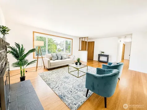 11253 12th Avenue S Seattle WA 98168