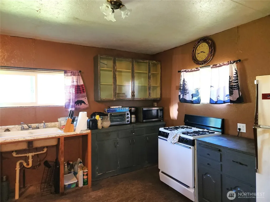 3 Garden Lane Curlew WA 99118