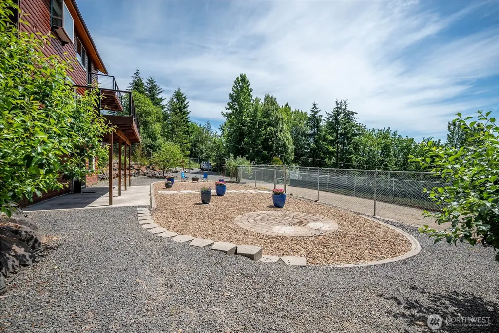 251 Beasley Road Kelso WA 98626