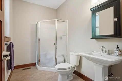 251 Beasley Road Kelso WA 98626