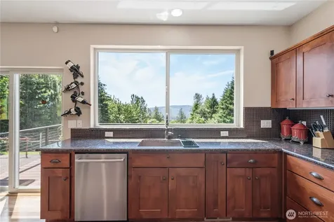 251 Beasley Road Kelso WA 98626