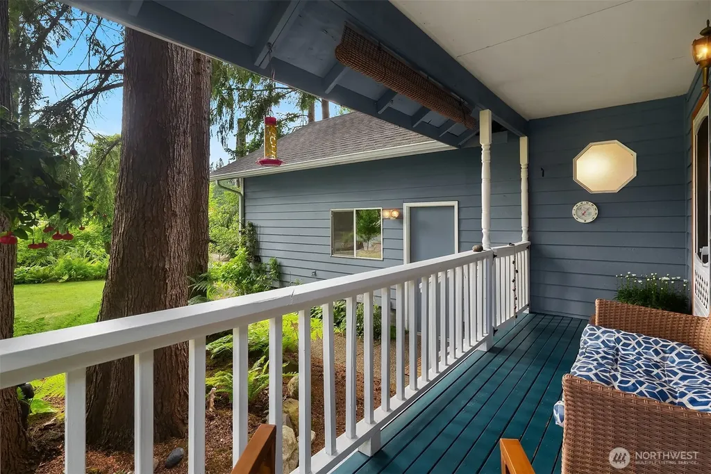 7805 186th Street SW Edmonds WA 98026