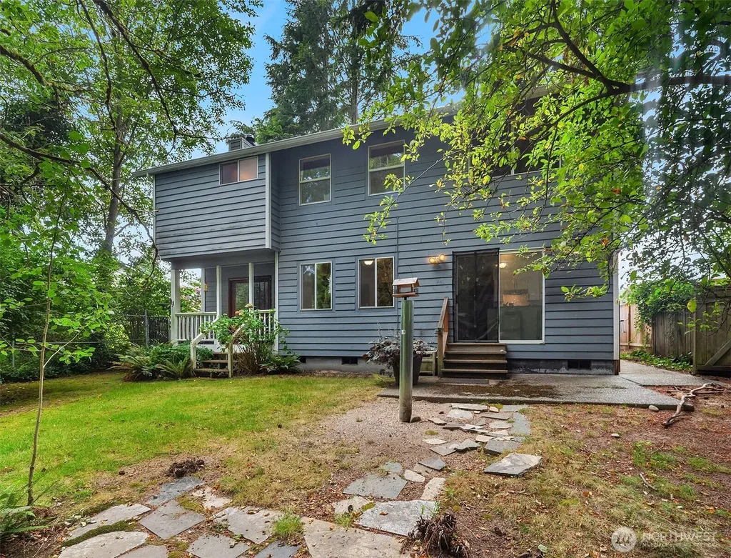 7805 186th Street SW Edmonds WA 98026