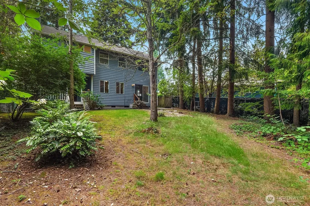 7805 186th Street SW Edmonds WA 98026