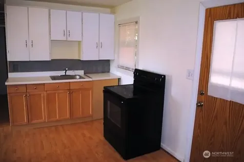 3708 S Perry Street Seattle WA 98118