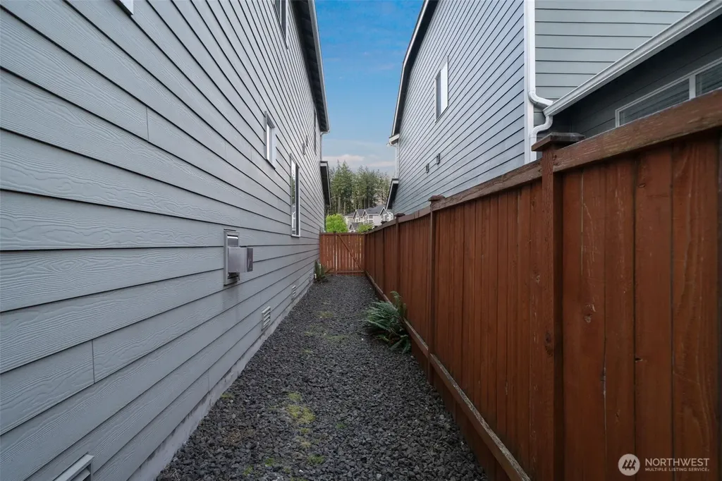 11320 Taylor Place Gig Harbor WA 98332