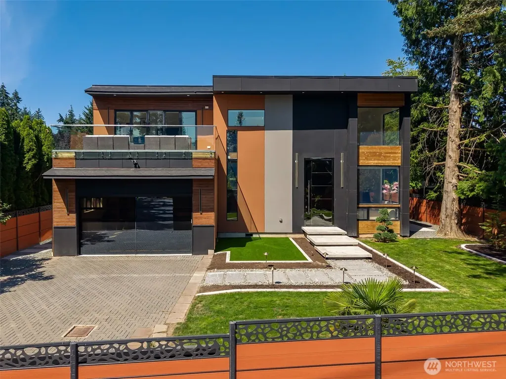 9741 132nd Avenue NE Kirkland WA 98033