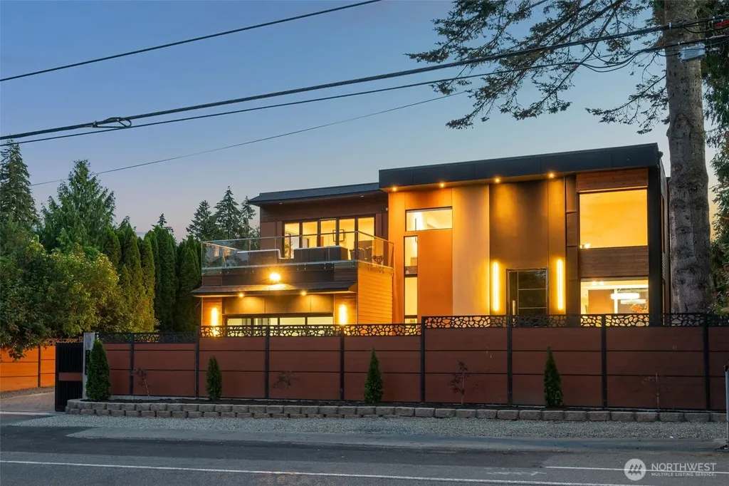 9741 132nd Avenue NE Kirkland WA 98033