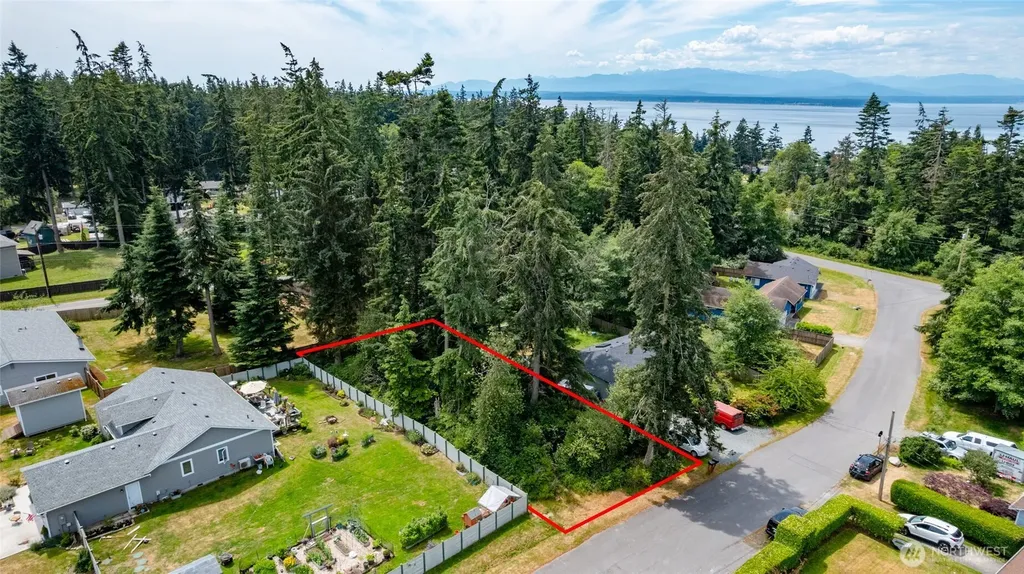 386 Smith Street Coupeville WA 98239