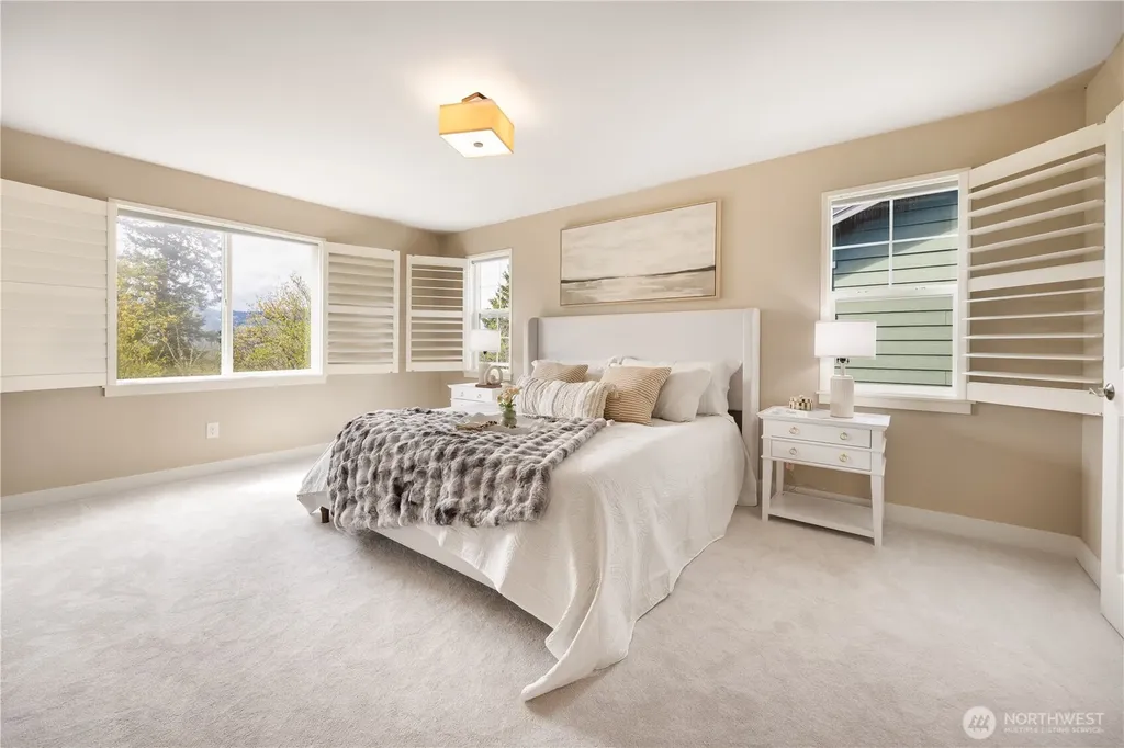 801 3rd Place NE Issaquah WA 98029