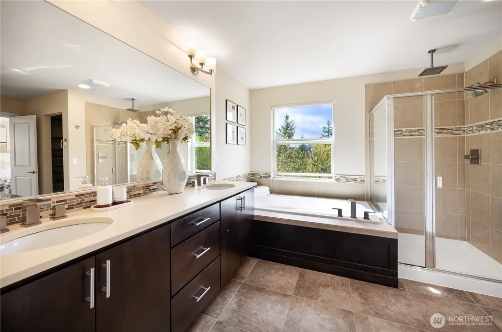 801 3rd Place NE Issaquah WA 98029