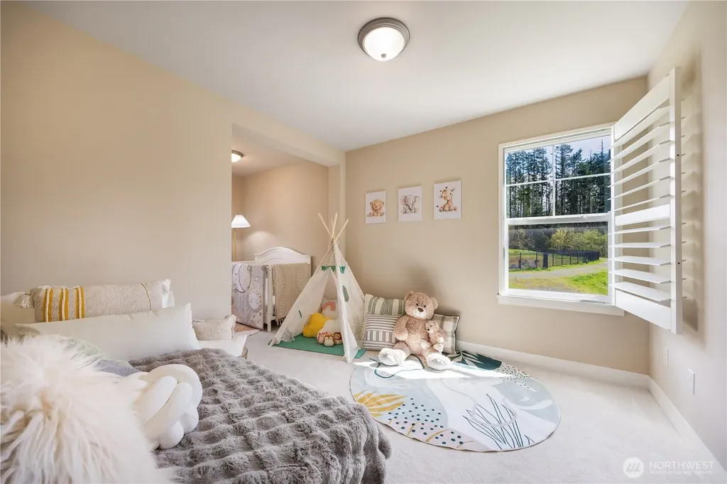 801 3rd Place NE Issaquah WA 98029