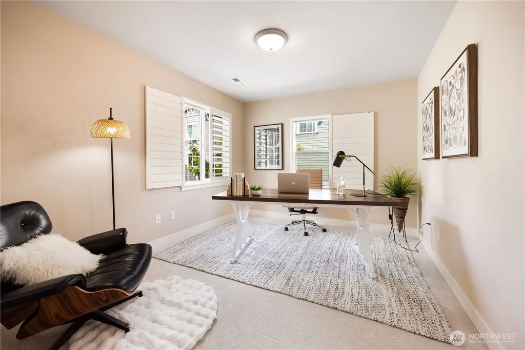 801 3rd Place NE Issaquah WA 98029
